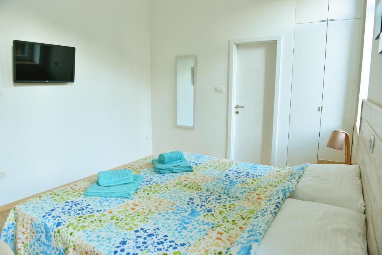 Pangsapuri studio 18 m² dengan 1 bilik mandi peribadi di Pusat Bandar Split Luaran gambar
